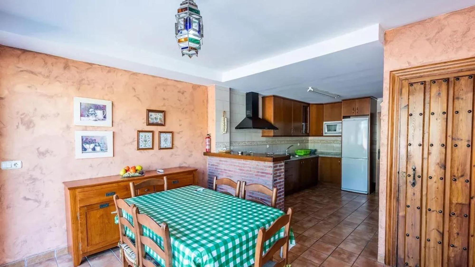 Spacious Villa With Private Pool In Monachil Dış mekan fotoğraf